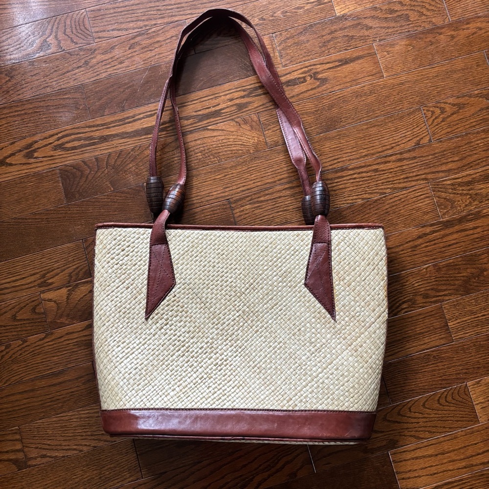Source Unknown Cream Woven Tote with Brown Trim